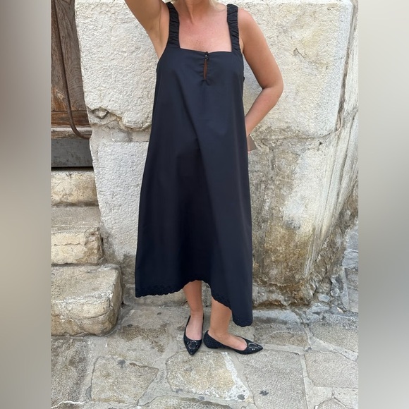 Djerf Avenue Dresses & Skirts - Djerf Avenue Breezy Embroidered Dress Black in M